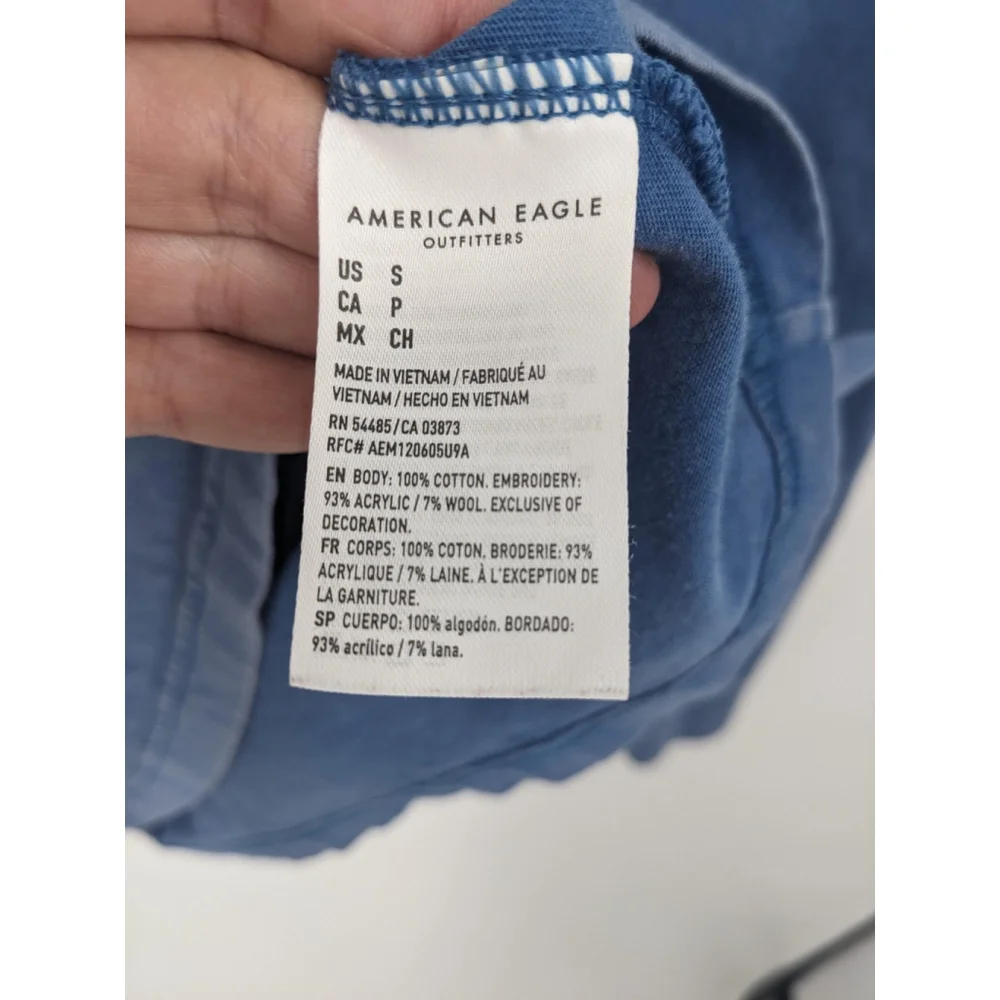American Eagle Shirt Mens Small Blue Long Sleeve Super Soft Logo Graphic Y2K 90s